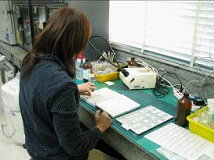 �M(j��n)���r(n��ng)�a(ch��n)Ʒ �z�y